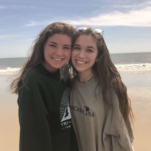 Meet your Posher, Sarah paige